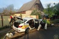 Таксист в Витебске сбил опору электропередач: провода подожгли дом