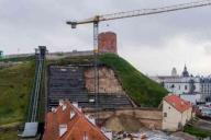 Гору Гедимина в Вильне восстанавливали нелегальные рабочие из Беларуси и Украины