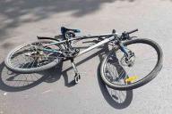 В Гомеле машина сбила на зебре юного велосипедиста