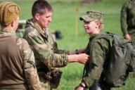 Впервые в истории Беларуси знаком Доблесть и мастерство награждена девушка