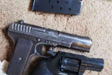 Пистолет ТТ, арбалет, граната: В Краснопольском районе у жителя изъяли арсенал оружия