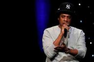 Forbes назвал первого в мире рэпера-миллиардера