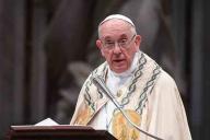 Папа Римский изменил текст молитвы «Отче наш»