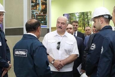 Лукашенко рассказал об углеводородах и независимости