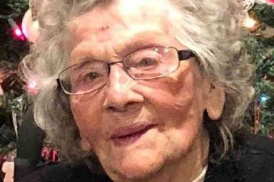 В Канаде умерла самая старая жительница страны