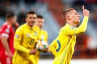 Футболисты Украины на пути к ЧЕ-2020 «уничтожили» сербов 