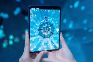 Эксперты рассказали, почему на рынке до сих пор не появились складные смартфоны