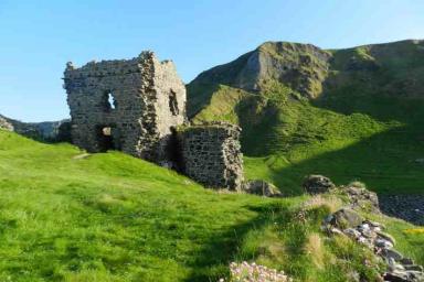 Археологи обнаружили в Ирландии артефакты, которым больше 5 000 лет