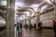 Напал на человека. Дикий кабан ворвался на станцию метро