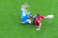 Футболист ударом ноги разбил сопернику лицо