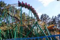 ЧП в Москве: трое детей выпали из аттракциона в парке «Сокольники»