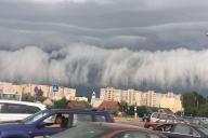 Срывало шифер, градом побило окна: последствия вчерашней непогоды