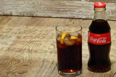 Пить или не пить: раскрыт полный состав кока-колы
