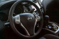 Украина запретила автомобили российской сборки