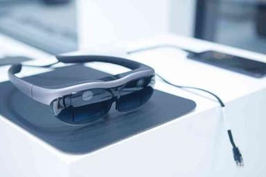Vivo представила очки дополненной реальности с технологией 5G