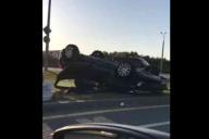 В Минске на развязке МКАД легковушка вылетела в кювет и перевернулась