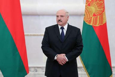Лукашенко поздравил белорусов с Днем Независимости