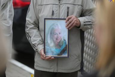 Выжила во время теракта в метро. Что известно о погибшей во время салюта в Минске женщине