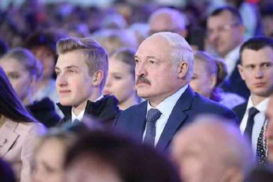 Появились фото, как Лукашенко с младшим сыном отмечали большой праздник