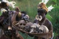 В Океании неизвестные массово убивают и расчленяют аборигенов