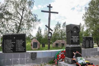 Брал деньги и алкоголь: минского чиновника обвиняют в продаже мест на кладбище