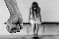 Каждая третья женщина становится жертвой насилия