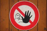 Павел Глоба рассказал, кому надо быть осторожнее в августе