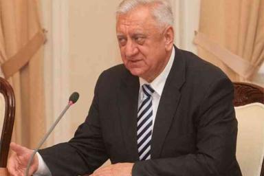 Мясникович: Решить все проблемные вопросы в отношениях Беларуси и России в декабре реально