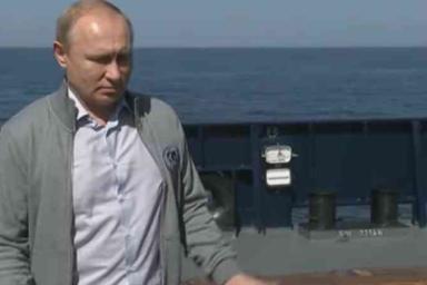 «Впечатления яркие»: Владимир Путин опустился на дно Финского залива