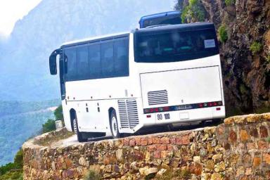 Страшное ДТП с пассажирским автобусом: 19 человек погибли