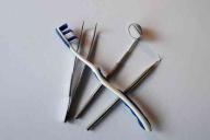 Главный стоматолог Беларуси рассказал, какие зубные щётки лучше