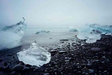 В Гренландии из-за рекордной жары появились озера