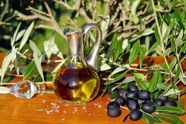 В чем состоит польза оливкового масла, рассказали специалисты