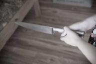 В Ошмянском районе мужчина пытался выдать удар ножом в грудь за несчастный случай