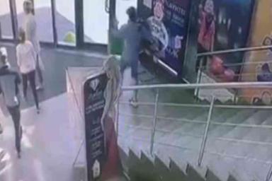 Минчанин похитил в торговом центре детский мотоцикл. Его разыскивают