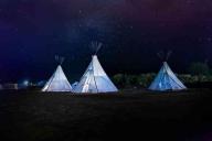 Ученые рассказали, как общение с человеком «высокого положения» может повысить свой статус