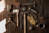 Минчанин обиделся на маленькую зарплату и продал инструменты фирмы за 2,5 рубля