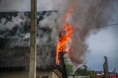 В Малоритском районе загорелся дом. Есть погибшие