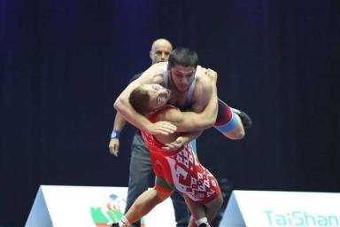 Белорус Игорь Ярошевич выиграл бронзу на юниорском чемпионате мира по борьбе