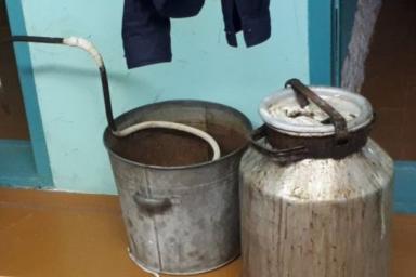 Более 230 литров браги изъяли в Гомеле у самогонщика-«рецидивиста»