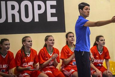 Белорусские баскетболистки одолели румынок на юношеском чемпионате Европы