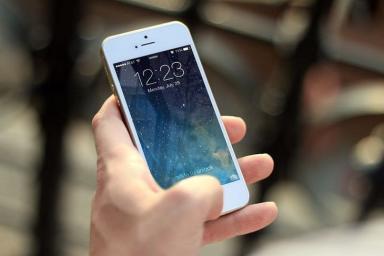 Apple хочет избавиться от Samsung как поставщика экранов для iPhone