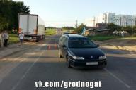 Откинуло на асфальт. В Лиде сбили 11-летнюю девочку 