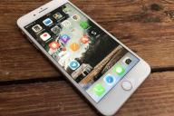 Живую женщину сочли мертвой и лишили ее сотовой связи