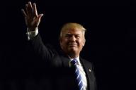 Трампа уличили в унижении жены собачьим жестом