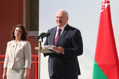 Лукашенко о школьном питании: Не позорьтесь