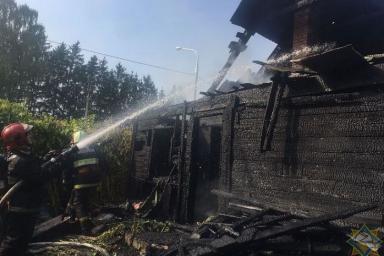 В Витебске жильцы спаслись из горящего дома