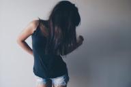 Женщина устроила стриптиз в одном из ТРЦ Могилева