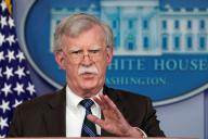 Болтон опроверг Трампа: Я сам решил уйти в отставку