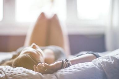 Как часто нужно менять постельное белье: советы экспертов